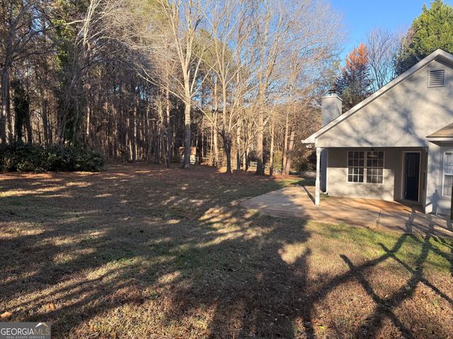 20 Golden Court, Sharpsburg, GA 30277