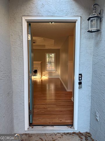 20 Golden Court, Sharpsburg, GA 30277