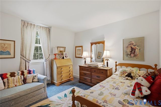 9408 Donora Dr, Henrico, VA 23229