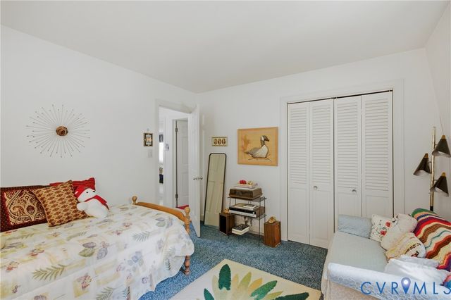 9408 Donora Dr, Henrico, VA 23229