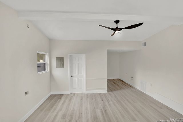 200 Jeanette Dr, San Antonio, TX 78216