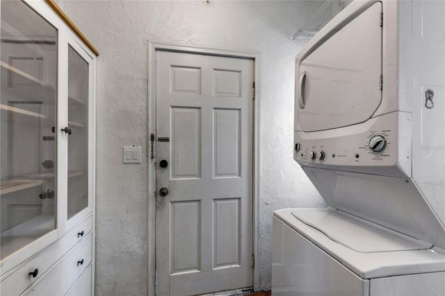 688 ALCAZAR AVENUE, Ormond Beach, FL 32174