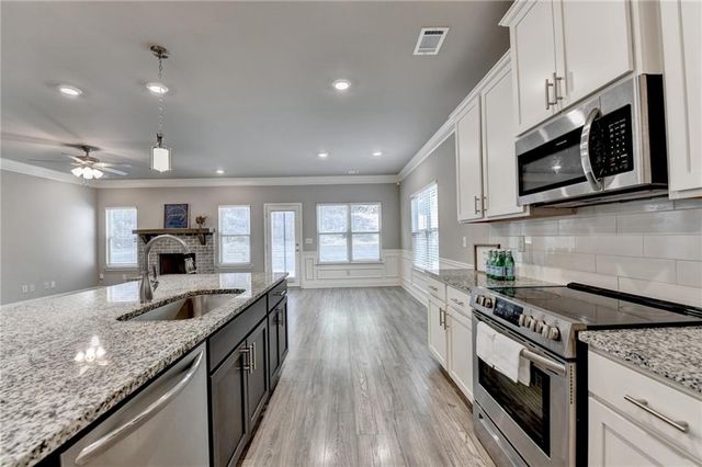 1877 Castleberry Lane, Buford, GA 30518