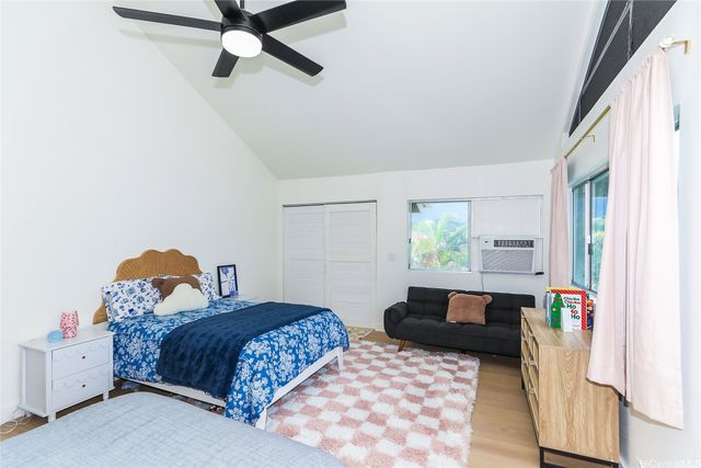 1614 Paukiki Street, Kailua, HI 96734
