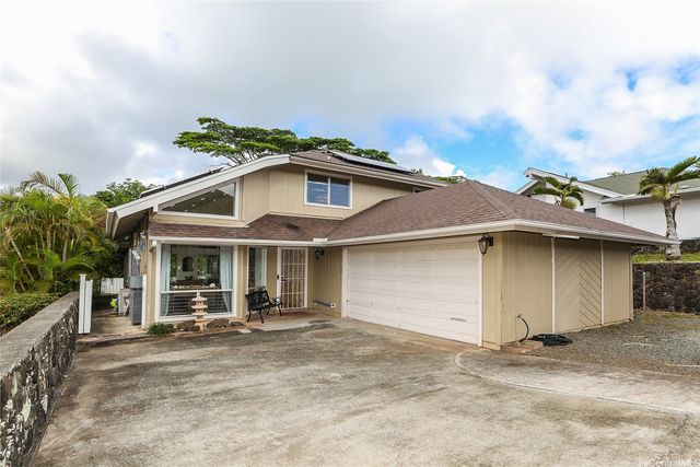 1614 Paukiki Street, Kailua, HI 96734