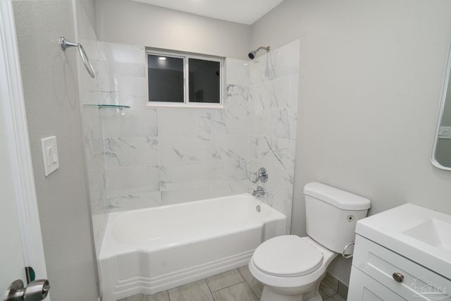 401 N Green St, Pensacola, FL 32505