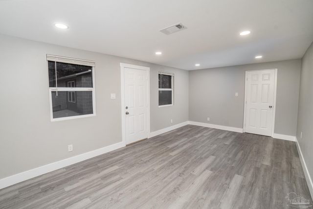 401 N Green St, Pensacola, FL 32505