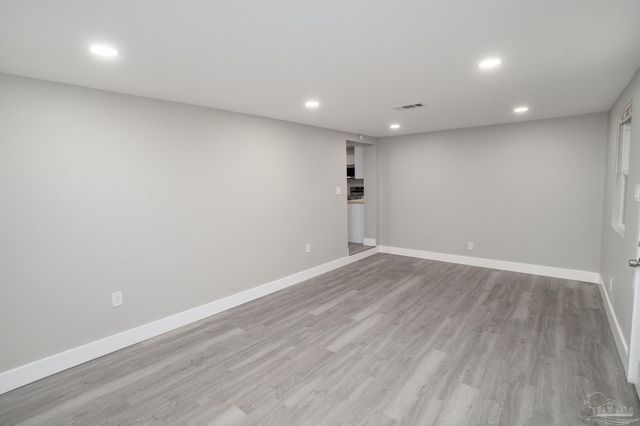 401 N Green St, Pensacola, FL 32505