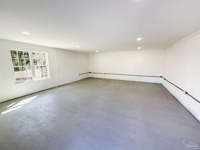 401 N Green St, Pensacola, FL 32505