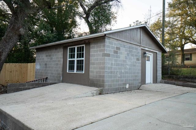 401 N Green St, Pensacola, FL 32505