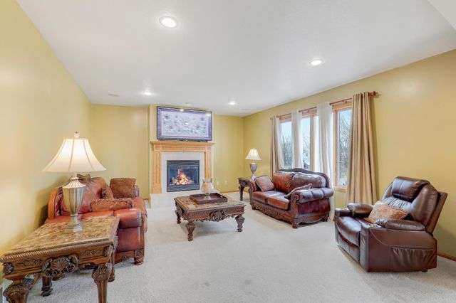 4417 104th Avenue N, Brooklyn Park, MN 55443