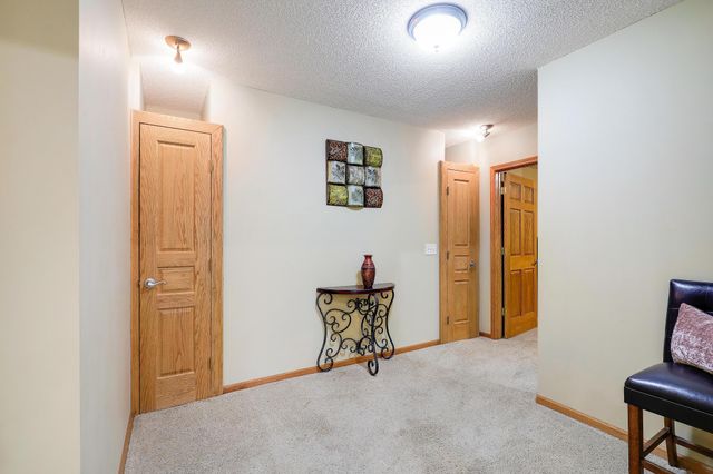 4417 104th Avenue N, Brooklyn Park, MN 55443