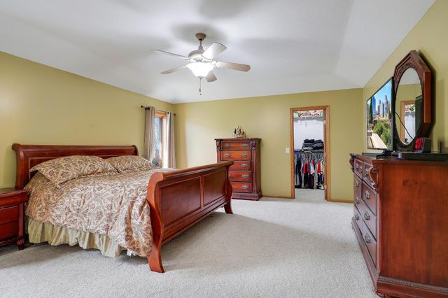 4417 104th Avenue N, Brooklyn Park, MN 55443