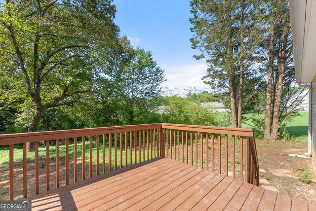 683 Ash Wood Lane, Cleveland, GA 30528