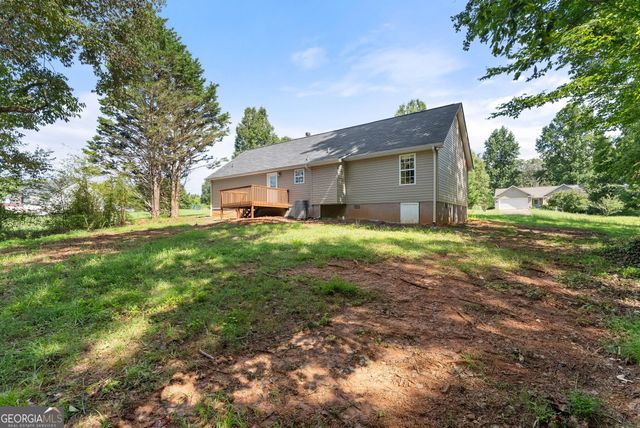 683 Ash Wood Lane, Cleveland, GA 30528