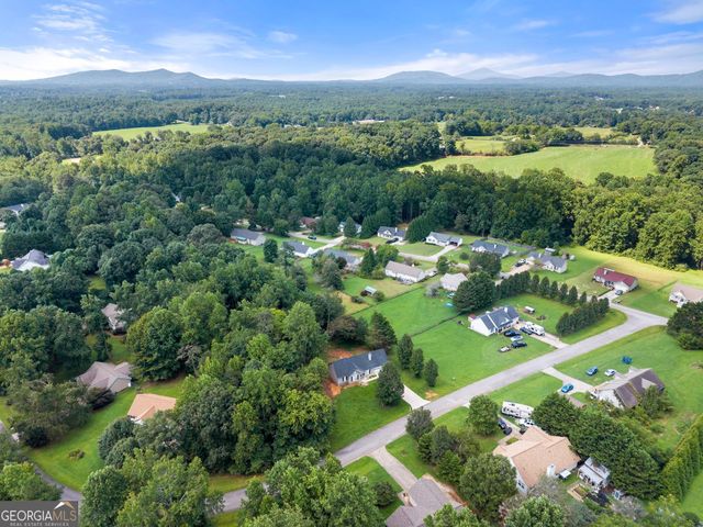 683 Ash Wood Lane, Cleveland, GA 30528