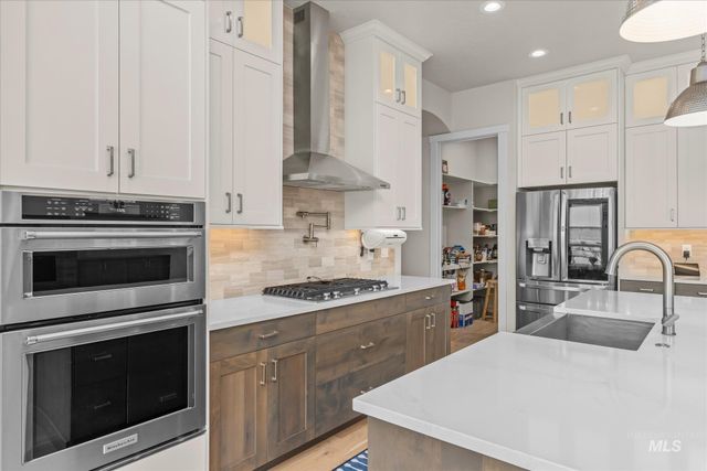 3329 N Cherry Laurel Way, Star, ID 83669