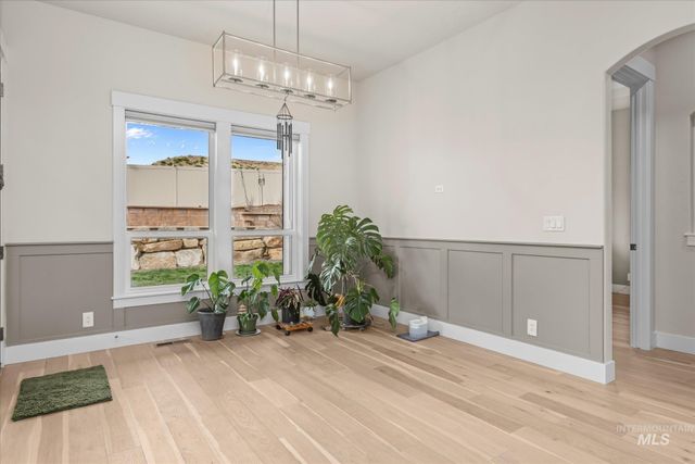 3329 N Cherry Laurel Way, Star, ID 83669