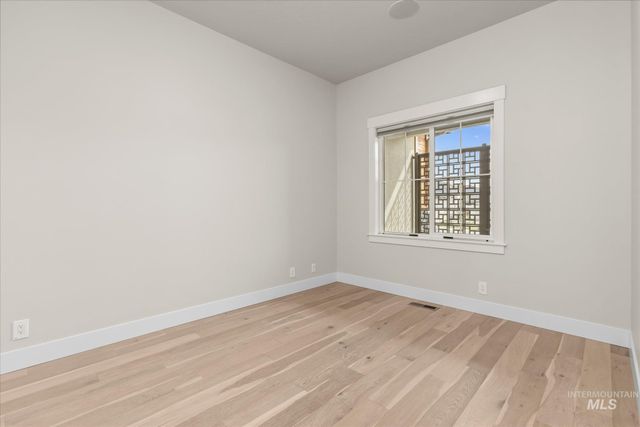 3329 N Cherry Laurel Way, Star, ID 83669