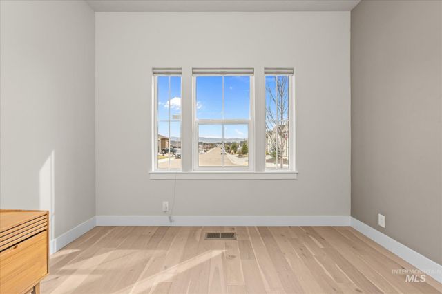 3329 N Cherry Laurel Way, Star, ID 83669