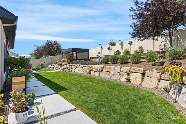 3329 N Cherry Laurel Way, Star, ID 83669