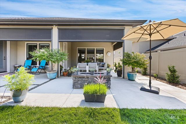 3329 N Cherry Laurel Way, Star, ID 83669