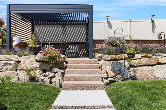 3329 N Cherry Laurel Way, Star, ID 83669