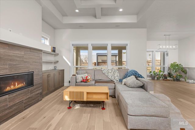 3329 N Cherry Laurel Way, Star, ID 83669