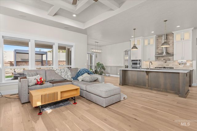 3329 N Cherry Laurel Way, Star, ID 83669