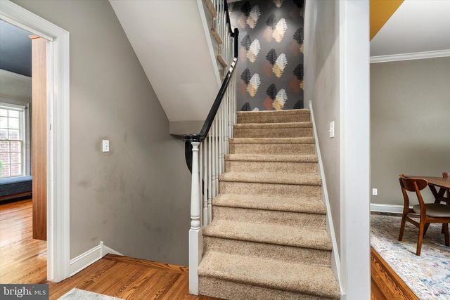 12 GOVERNORS LN, Princeton, NJ 08540
