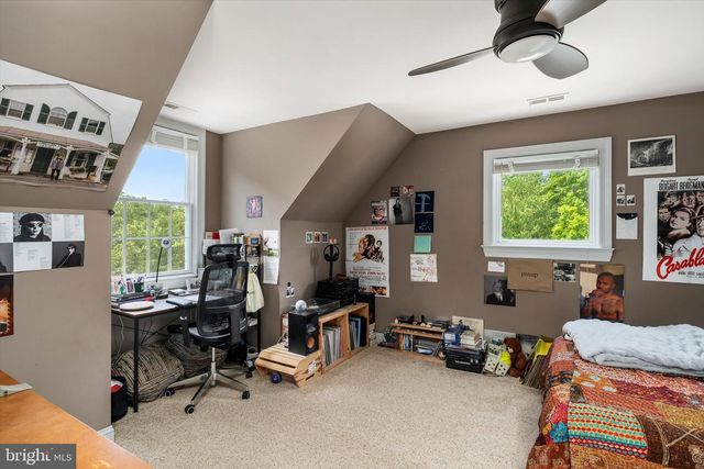 12 GOVERNORS LN, Princeton, NJ 08540