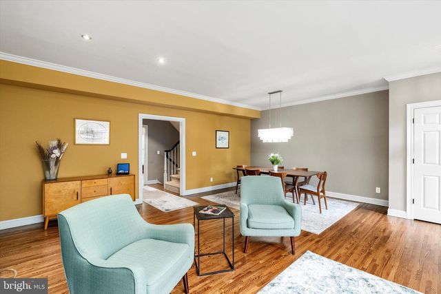 12 GOVERNORS LN, Princeton, NJ 08540