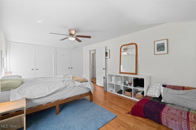 20975 Farnsleigh Road, Shaker Heights, OH 44122