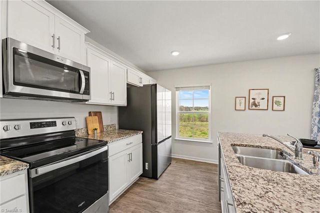 5223 Ironwood Drive, Winston-salem, NC 27127