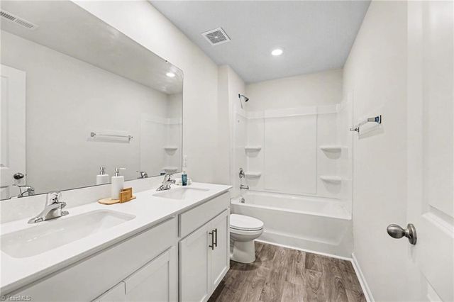 5223 Ironwood Drive, Winston-salem, NC 27127