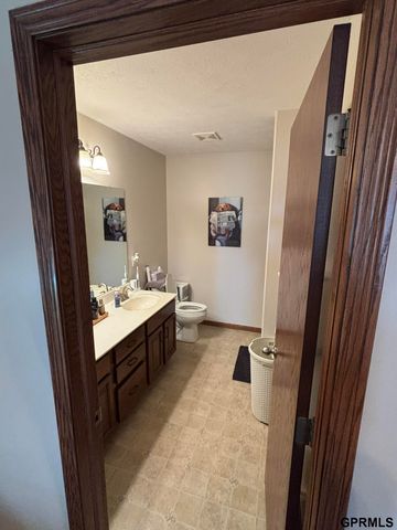 19810 Fairview Road, Gretna, NE 68028