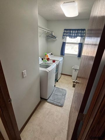 19810 Fairview Road, Gretna, NE 68028