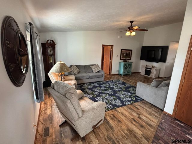 19810 Fairview Road, Gretna, NE 68028