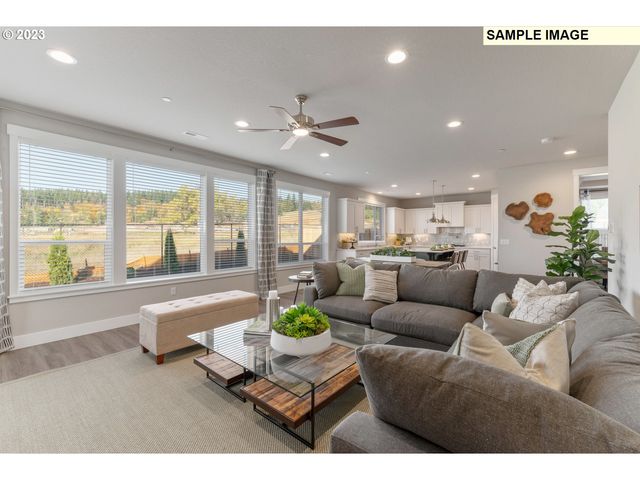 10252 Se COMPASS COURSE St 349, Happy Valley, OR 97086