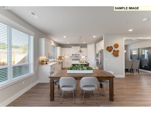 10252 Se COMPASS COURSE St 349, Happy Valley, OR 97086