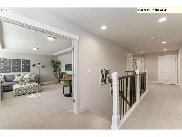 10252 Se COMPASS COURSE St 349, Happy Valley, OR 97086