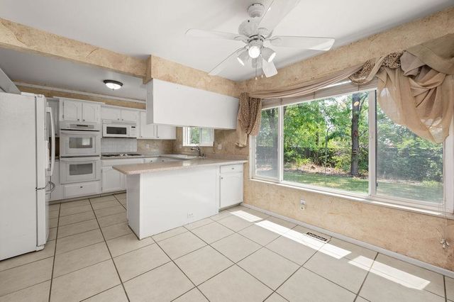 2720 N 8th Court, Grand Junction, CO 81506