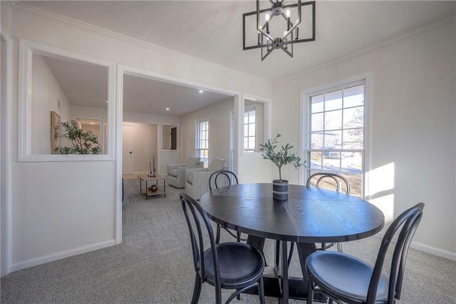 10411 W 49th Place, Shawnee, KS 66203