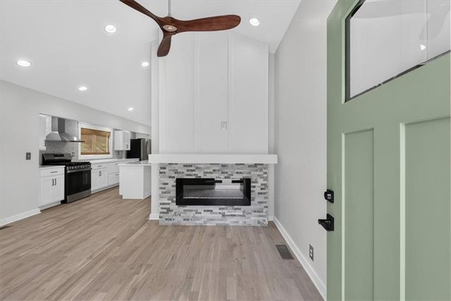 3111 W 43rd Avenue, Kansas City, KS 66103