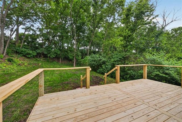 3111 W 43rd Avenue, Kansas City, KS 66103