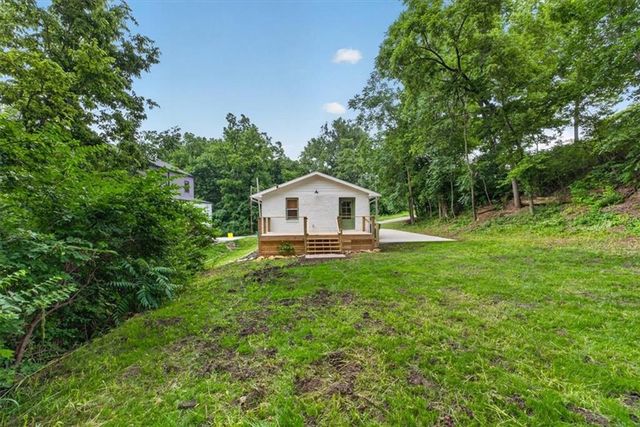 3111 W 43rd Avenue, Kansas City, KS 66103