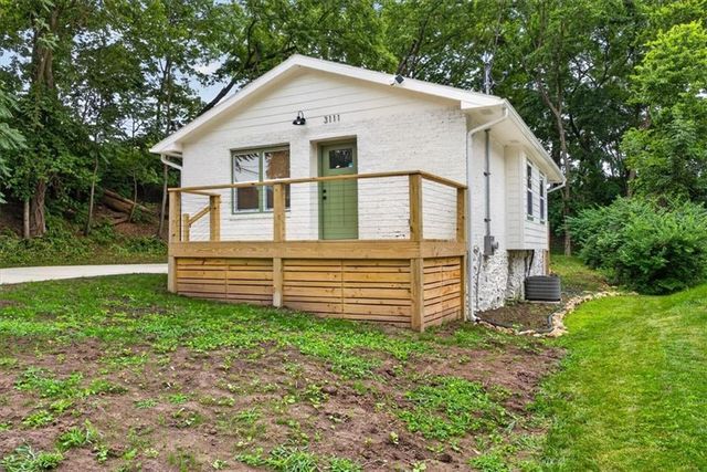 3111 W 43rd Avenue, Kansas City, KS 66103