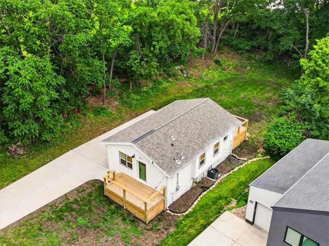 3111 W 43rd Avenue, Kansas City, KS 66103