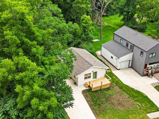 3111 W 43rd Avenue, Kansas City, KS 66103