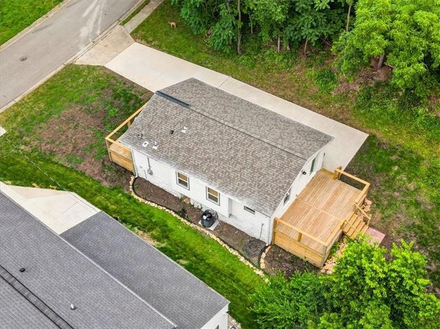 3111 W 43rd Avenue, Kansas City, KS 66103